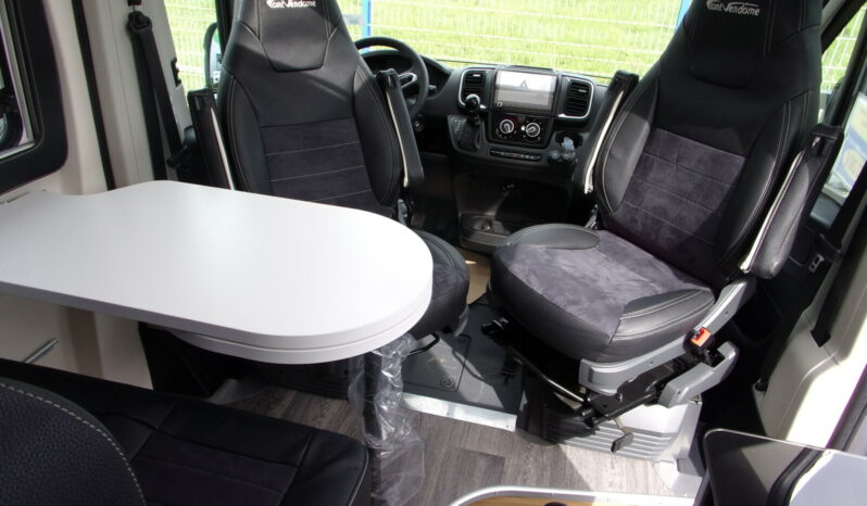 FONT-VENDOME LEADER CAMP DUO complet