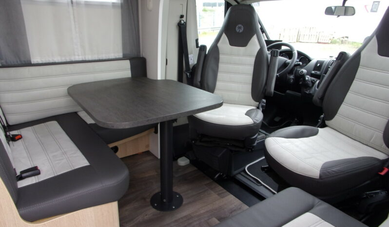 SUNLIGHT T 68 ADVENTURE EDITION BLACK complet
